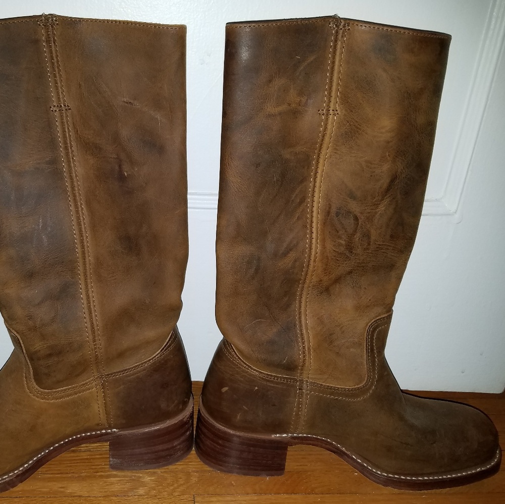 Pull-on Suede Saddle Colored Frye Campus Boots